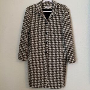 LEW MAGRAM Woman’s Outerwear Size 14